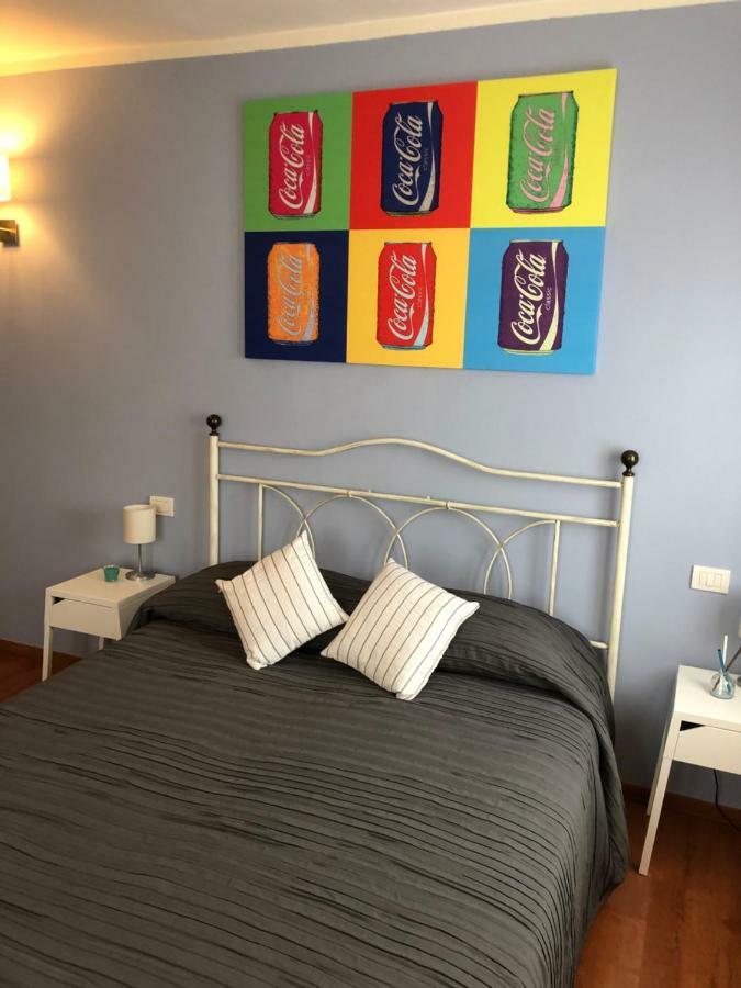 Irides Rooms A Un Passo Dai Parchi Divertimento 라찌제 외부 사진