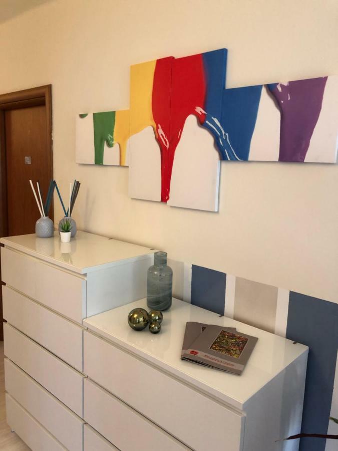 Irides Rooms A Un Passo Dai Parchi Divertimento 라찌제 외부 사진
